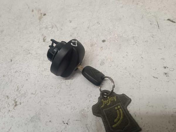 CLAPET DE RESERVOIR CITROEN - Vue 1